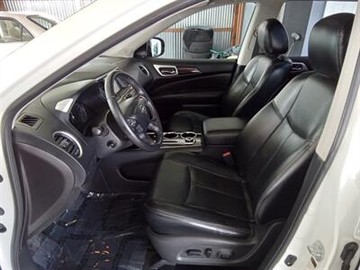 2015 Nissan Pathfinder S    AWD   - Photo 11 - Kirkland, WA 98033