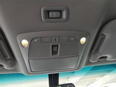 2015 Nissan Pathfinder S    AWD   - Photo 19 - Kirkland, WA 98033