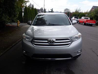 2011 Toyota Highlander   - Photo 8 - Kirkland, WA 98033