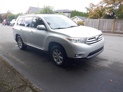 2011 Toyota Highlander   - Photo 7 - Kirkland, WA 98033