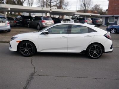 2020 Honda Civic Sport   - Photo 2 - Kirkland, WA 98033