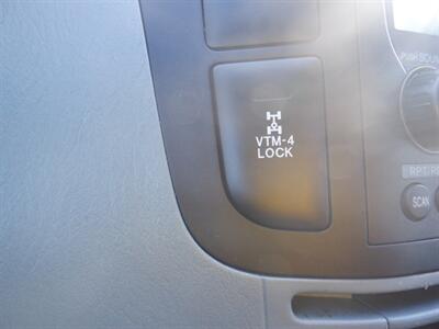 2005 Honda Pilot EX-L 4dr EX-L   - Photo 16 - Kirkland, WA 98033