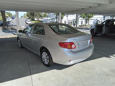 2010 Toyota Corolla LE   - Photo 3 - Kirkland, WA 98033