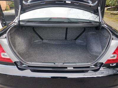 2001 Honda Civic LX - Photo 13 - Kirkland, WA 98033