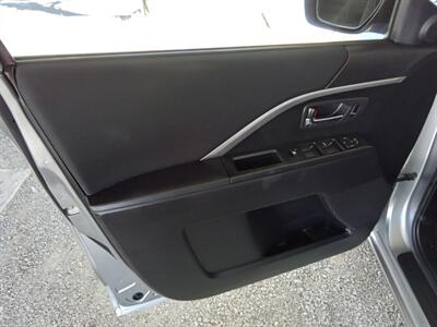 2013 Mazda Mazda5 Sport - Photo 18 - Kirkland, WA 98033