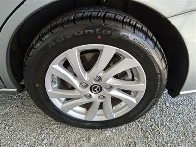 2013 Mazda Mazda5 Sport - Photo 20 - Kirkland, WA 98033