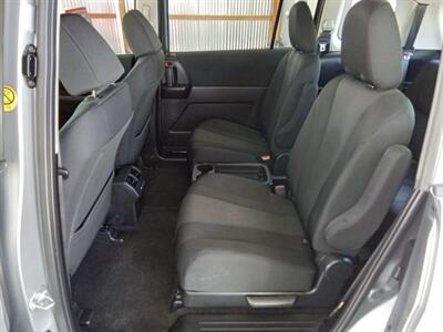 2013 Mazda Mazda5 Sport - Photo 14 - Kirkland, WA 98033