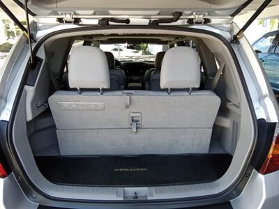 2008 Toyota Highlander Limited   - Photo 9 - Kirkland, WA 98033