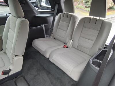 2013 Ford Explorer AWD   - Photo 11 - Kirkland, WA 98033
