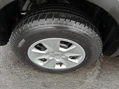 2013 Ford Explorer AWD   - Photo 23 - Kirkland, WA 98033