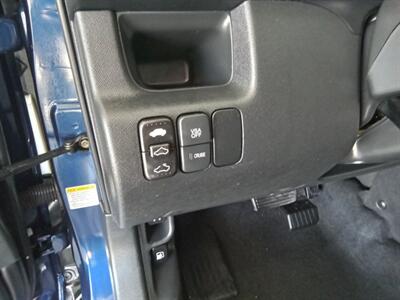 2005 Honda CR-V EX - Photo 18 - Kirkland, WA 98033