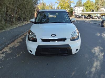 2011 Kia Soul +   - Photo 8 - Kirkland, WA 98033