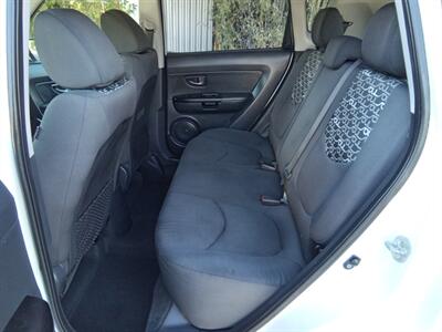 2011 Kia Soul +   - Photo 11 - Kirkland, WA 98033