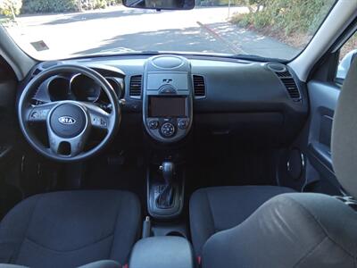 2011 Kia Soul +   - Photo 13 - Kirkland, WA 98033