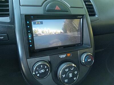 2011 Kia Soul +   - Photo 16 - Kirkland, WA 98033