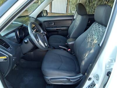 2011 Kia Soul +   - Photo 10 - Kirkland, WA 98033
