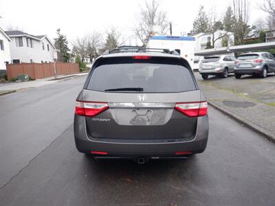 2011 Honda Odyssey EX-L - Photo 4 - Kirkland, WA 98033