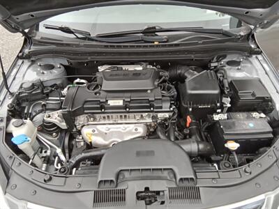 2012 Hyundai Elantra Touring GLS - Photo 17 - Kirkland, WA 98033