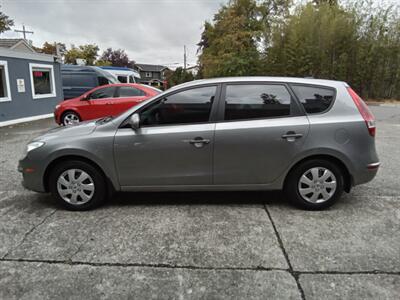 2012 Hyundai Elantra Touring GLS - Photo 2 - Kirkland, WA 98033