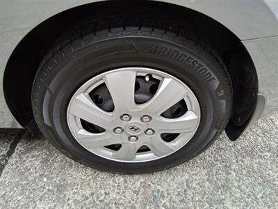 2012 Hyundai Elantra Touring GLS - Photo 16 - Kirkland, WA 98033