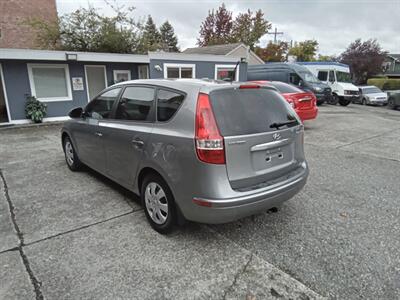 2012 Hyundai Elantra Touring GLS - Photo 3 - Kirkland, WA 98033