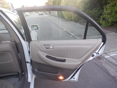 2000 Honda Accord EX V6   - Photo 12 - Kirkland, WA 98033