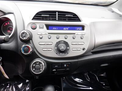 2010 Honda Fit Sport   - Photo 16 - Kirkland, WA 98033
