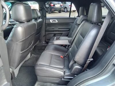 2014 Ford Explorer Limited   - Photo 22 - Kirkland, WA 98033