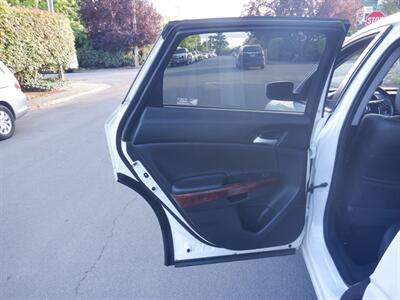 2012 Honda Crosstour EX-L V6   - Photo 13 - Kirkland, WA 98033