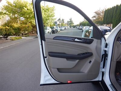 2014 Mercedes-Benz ML 350 4MATIC   - Photo 13 - Kirkland, WA 98033