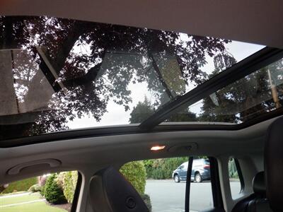 2011 Volkswagen Tiguan S 4Motion   - Photo 19 - Kirkland, WA 98033