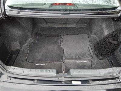 2001 Honda Accord EX V6   - Photo 11 - Kirkland, WA 98033