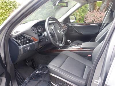 2010 BMW X5 xDrive30i   - Photo 10 - Kirkland, WA 98033