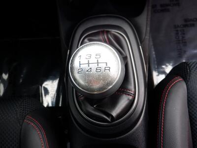 2013 Honda CR-Z EX   - Photo 18 - Kirkland, WA 98033