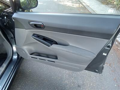 2011 Honda Civic VP   - Photo 16 - Kirkland, WA 98033