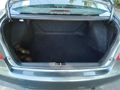 2011 Honda Civic VP   - Photo 13 - Kirkland, WA 98033