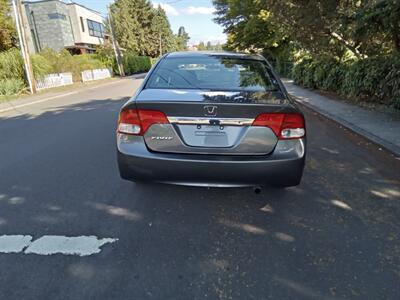 2011 Honda Civic VP   - Photo 4 - Kirkland, WA 98033