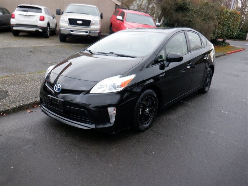2014 Toyota Prius Three