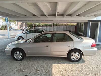 1998 Honda Accord EX V6 - Photo 2 - Kirkland, WA 98033
