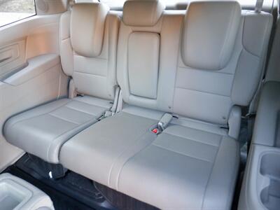 2011 Honda Odyssey Touring   - Photo 20 - Kirkland, WA 98033