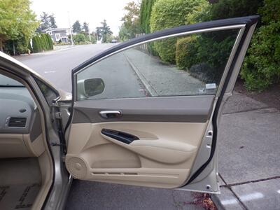 2008 Honda Civic LX   - Photo 10 - Kirkland, WA 98033