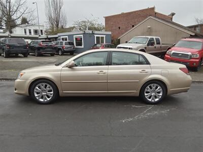 2010 Toyota Avalon XLS   - Photo 2 - Kirkland, WA 98033