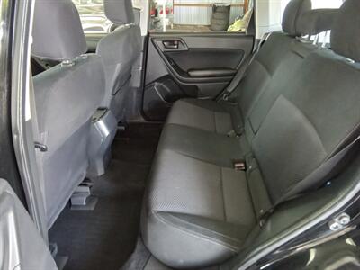 2017 Subaru Forester 2.5i Premium - Photo 9 - Kirkland, WA 98033