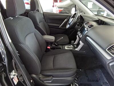 2017 Subaru Forester 2.5i Premium - Photo 15 - Kirkland, WA 98033