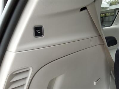2018 Chrysler Pacifica Limited - Photo 14 - Kirkland, WA 98033