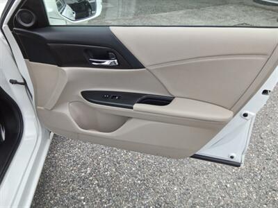2014 Honda Accord EX   - Photo 14 - Kirkland, WA 98033