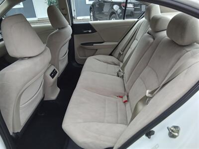 2014 Honda Accord EX   - Photo 9 - Kirkland, WA 98033