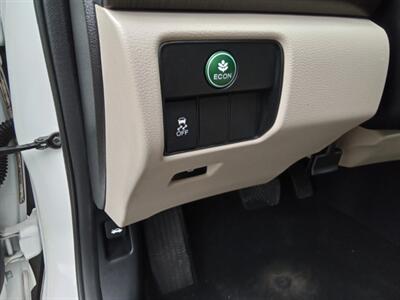 2014 Honda Accord EX   - Photo 21 - Kirkland, WA 98033