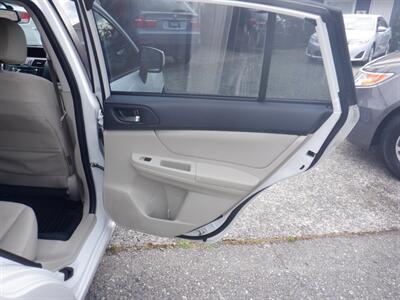 2012 Subaru Impreza 2.0i Premium   - Photo 15 - Kirkland, WA 98033
