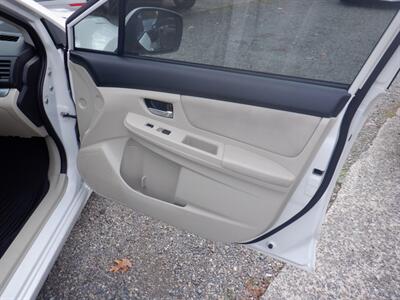 2012 Subaru Impreza 2.0i Premium   - Photo 16 - Kirkland, WA 98033